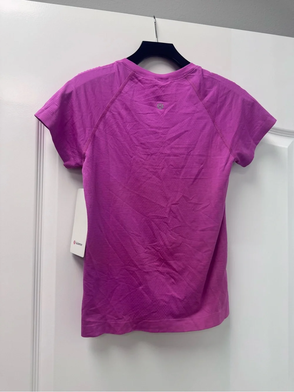 lululemon athletica Short Sleeve Tee in Magenta